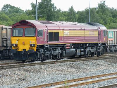 59205 at Westbury. &copy; llamafish