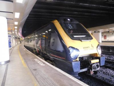 221109 at Birmingham New Street. &copy; Trainman5862