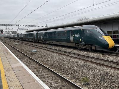 800317 at Swindon. &copy; Pistolpete008