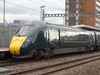 800309 at Swindon. © Western Campaigner