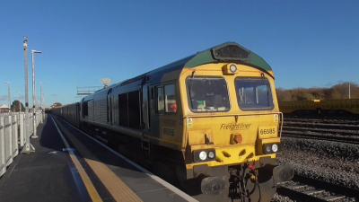 66585 at Westbury. &copy; JM-Freightliner