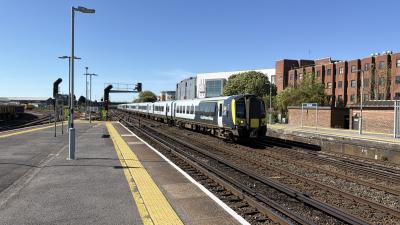 444028 at Eastleigh. &copy; Luivery