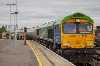 66796 at Clapham Junction. &copy; Zain