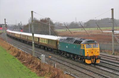47614 at Winwick. &copy; stevexos