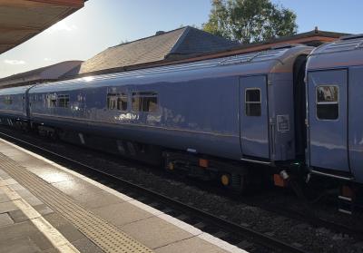 99106 coach at Yatton. &copy; BigKev