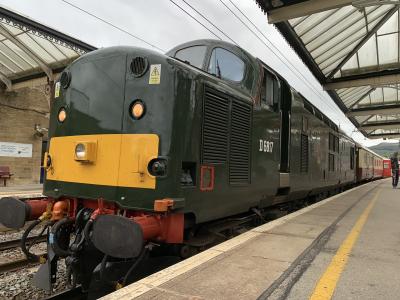 photo of D6817 at Skipton