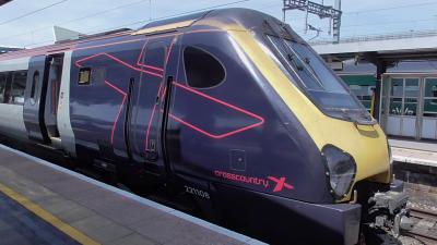 221108 at Bristol Parkway. &copy; JM-Freightliner