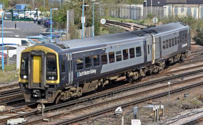 photo of 158888 at Eastleigh