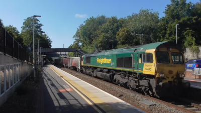66520 at Keynsham. &copy; JM-Freightliner