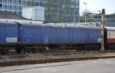 6393 coach at Crewe Horse Landing. &copy; AJax
