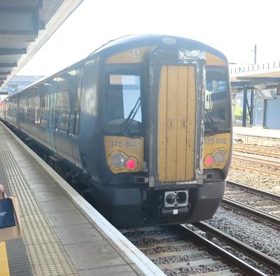 375802 at Ashford International. &copy; Geoff