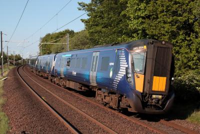 photo of 385004 at Croy