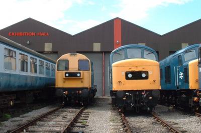 20205,46045 at Midland Railway Centre. &copy; trainlogger