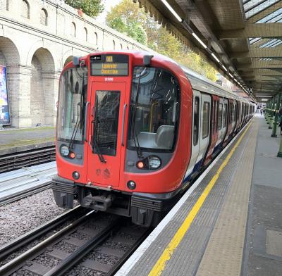 South Kensington (LU) photo