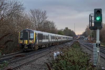 444045 at Earlsfield. &copy; Zain