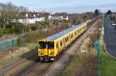 507003 at Hillside. &copy; Brodie