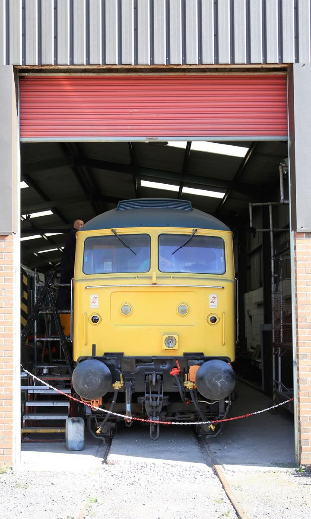 Photo of 47401 at Midland Railway Centre — trainlogger