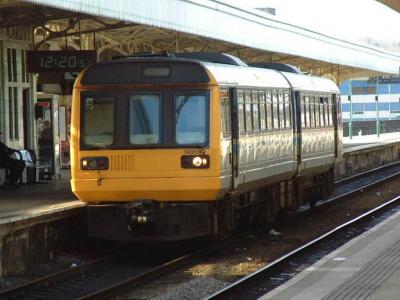142089 at Cardiff Central. &copy; Byron5574