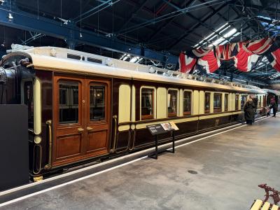 LNWR800 coach at York National Railway Museum. &copy; AJax
