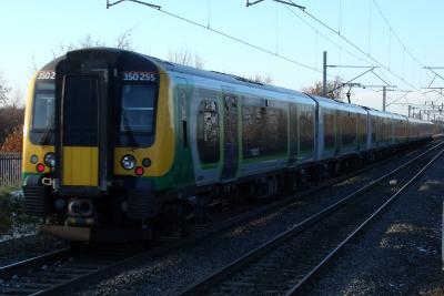 350255 at Marston Green. &copy; linuxyeti