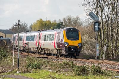 221130 at Didcot Parkway. &copy; Shotts