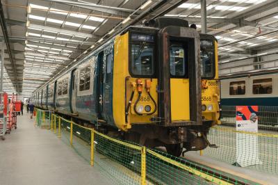 5868 at Derby - The Greatest Gathering 2025. &copy; llamafish