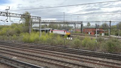 67008 at Crewe. &copy; Luivery
