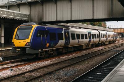 195010 at Sheffield. &copy; llamafish
