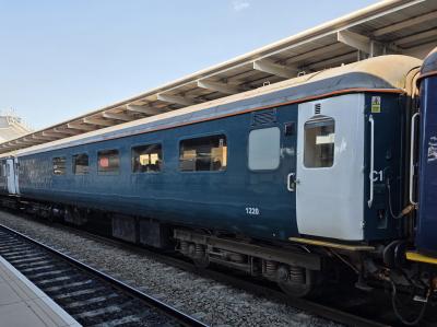 1220 coach at Derby. &copy; MikeMOL