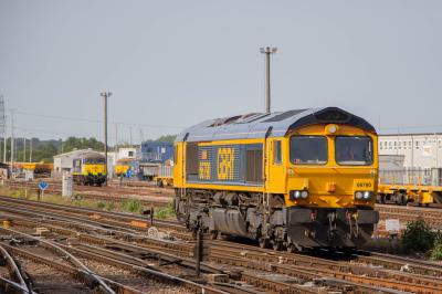 66790,69016,69014 at Eastleigh. &copy; Zain