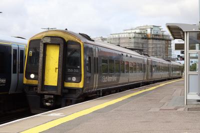 159011 at Basingstoke. &copy; railwork