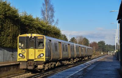 507013 at Freshfield. &copy; Brodie
