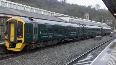 158961 at Bath Spa. &copy; JM-Freightliner