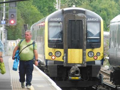 444043 at Guildford. &copy; Trainman5862