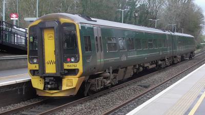 158762 at Keynsham. &copy; JM-Freightliner